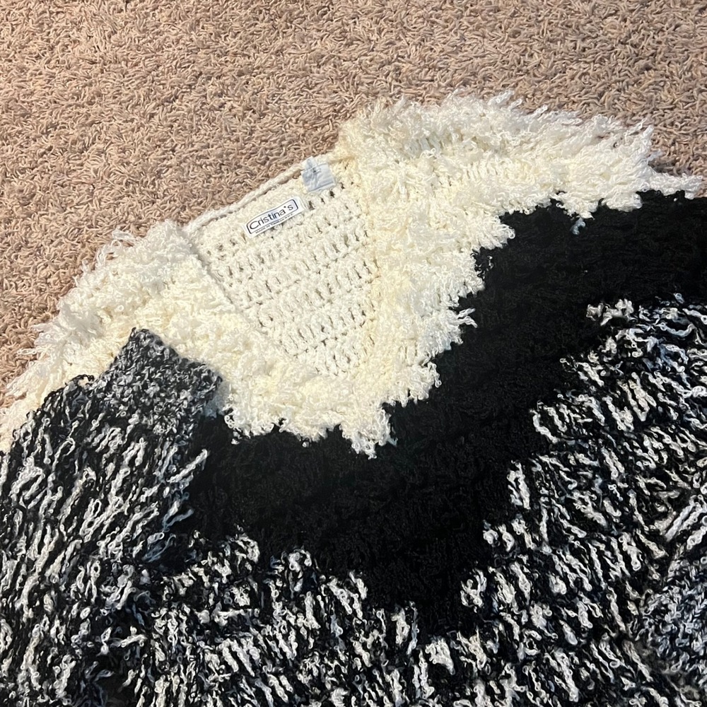 Vintage Cristina's Shaggy Fringe Knit Sweater Black White Chevron V-Neck Medium